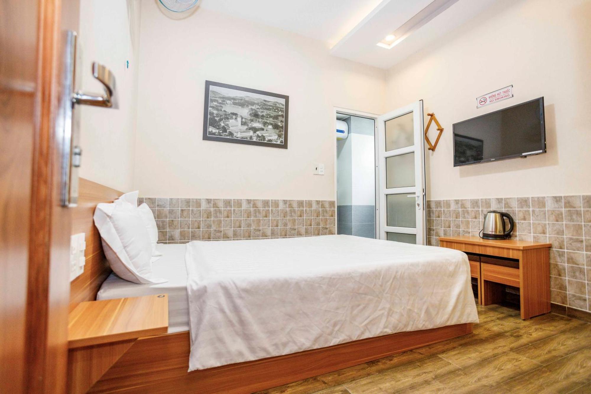 Thanh Anh 2 Hotel - Gan Cho Dem Da Lat Exterior photo